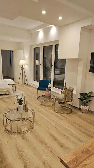 Ug Neubau City Wohnung - Pool, Gym, Zweites Bad Extra Buchbar Munich Apartment