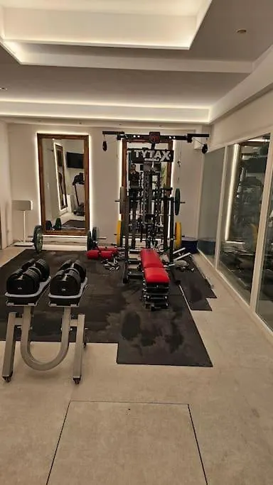 Apartment Ug Neubau City Wohnung - Pool, Gym, Zweites Bad Extra Buchbar Munich