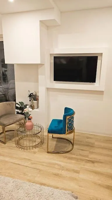 Ug Neubau City Wohnung - Pool, Gym, Zweites Bad Extra Buchbar Munich Apartment