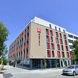 2* Szálloda Ibis Ost