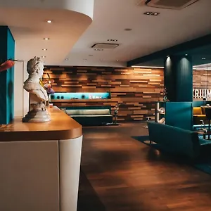 4* 酒店 慕尼黑中庭精品酒店